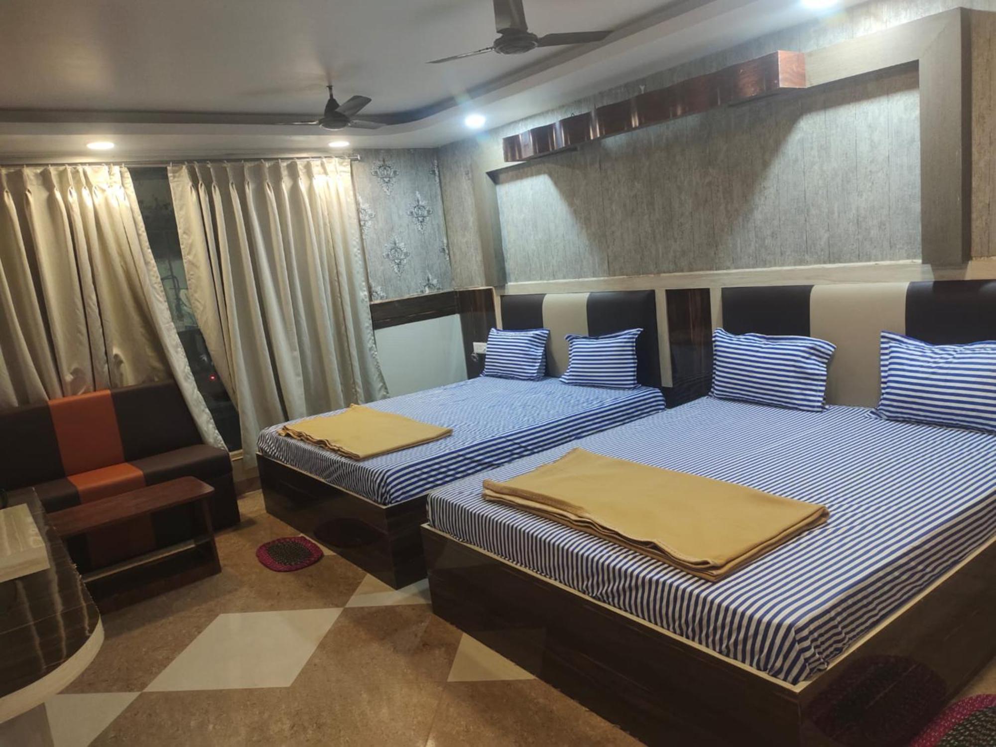 Hotel Tara Lodge Grand Road Puri - Near Jagannath Temple - Best Location Exteriör bild